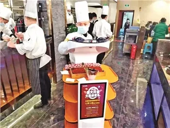 REEMAN запускает робота для доставки еды